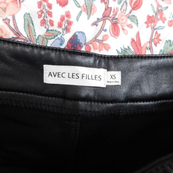 🦔🐾ANTHROPOLOGIE GABI FAUX LEATHER UTILITY PANTS🦔🐾 - Picture 10 of 10